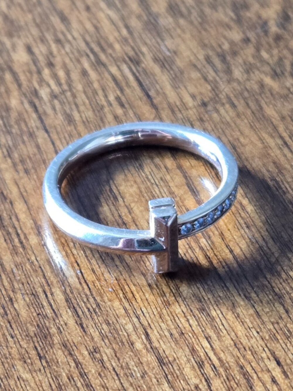 Tiffanny T1 Band in Rose Gold - Picture 5 of 5